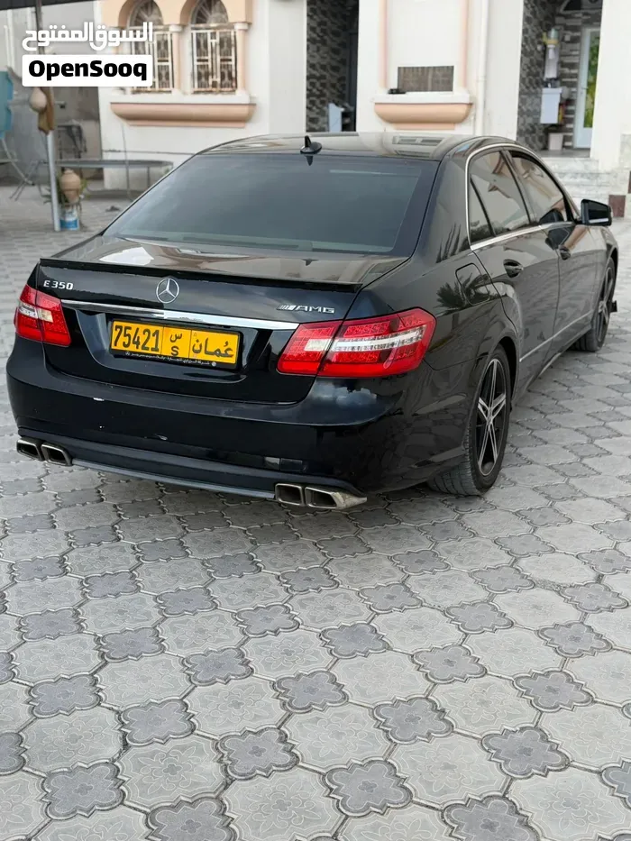 Mercedes-Benz E-Class 2011 photo 2