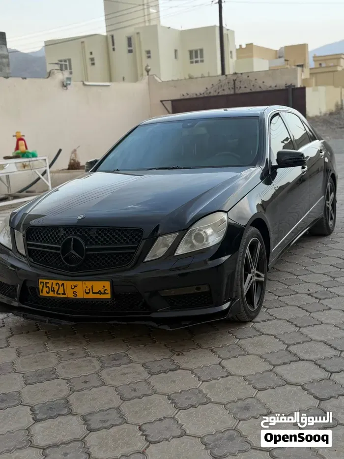 Mercedes-Benz E-Class 2011 photo 4