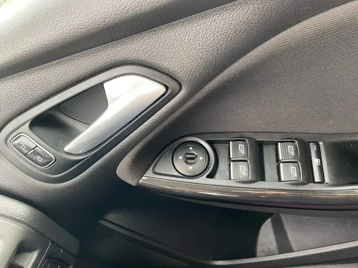 Ford Focus 2016 photo 4