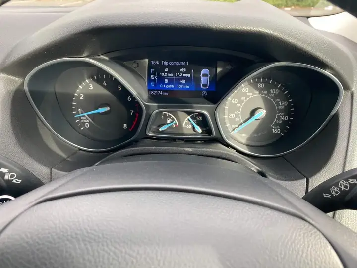 Ford Focus 2016 photo 2