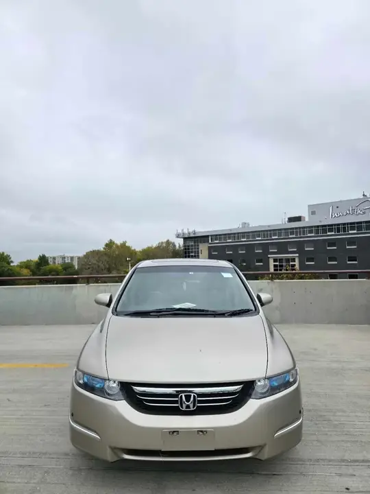 Honda Odyssey 2003 photo 5