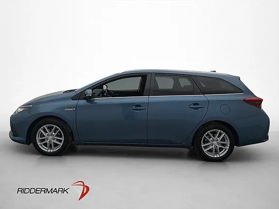 Toyota Auris 2016 photo 3