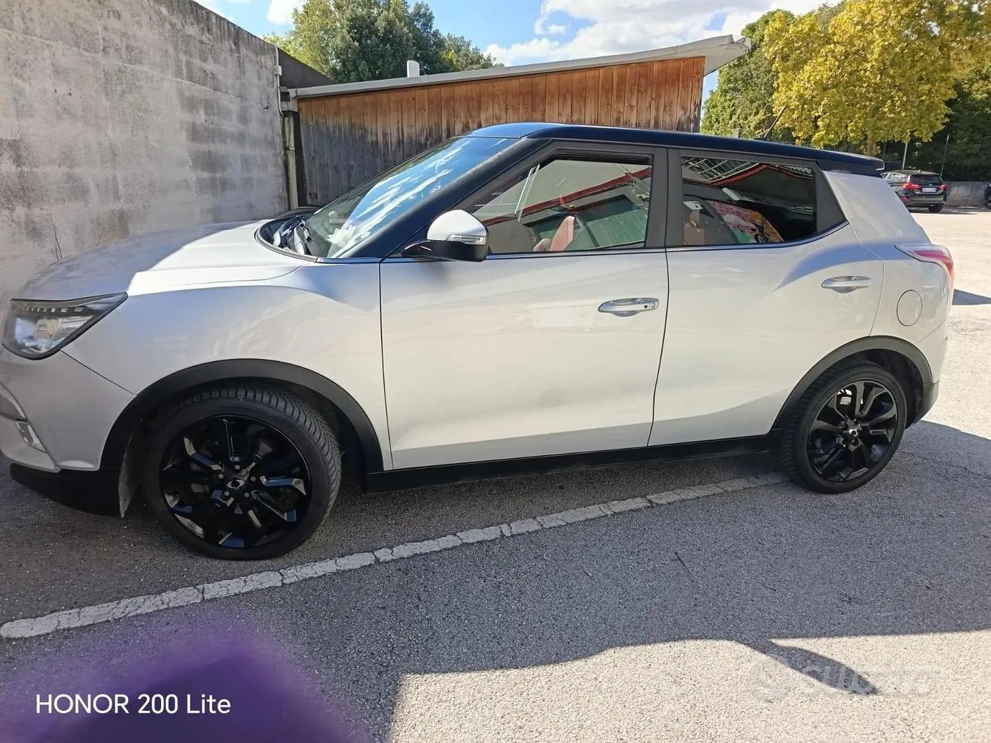 KG Mobility Tivoli
