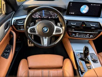 BMW Série 5 2022 photo 2