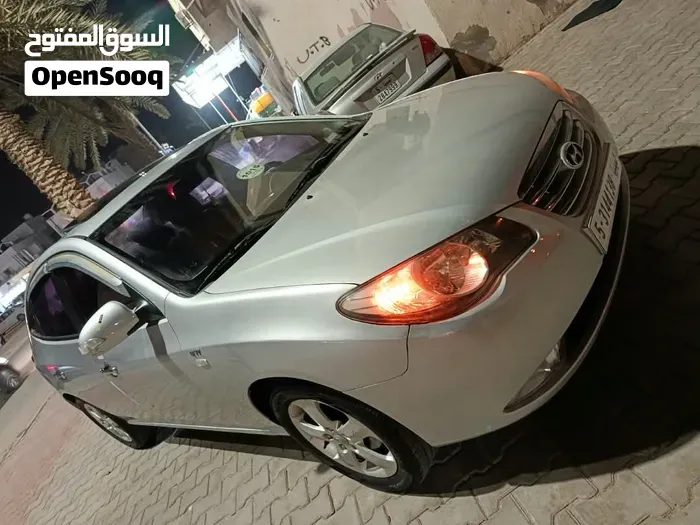 Hyundai Avante 2009 photo 2