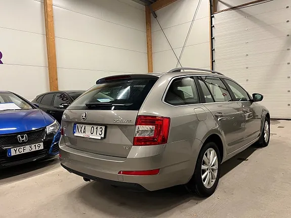 Skoda Octavia 2014 photo 3