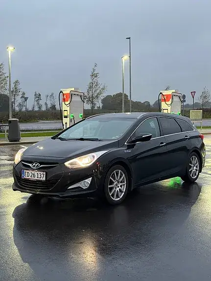 Hyundai I40