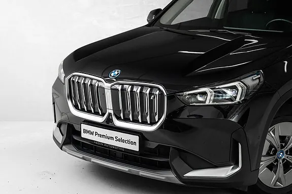BMW Ix1 2023 photo 2