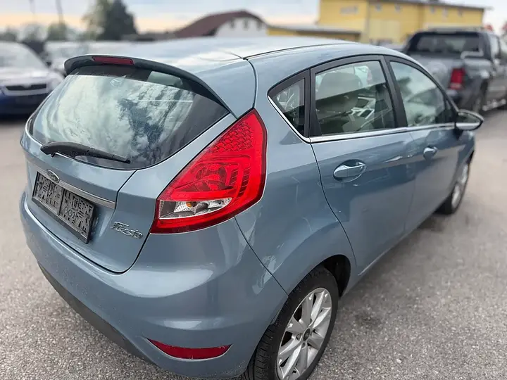 Ford Fiesta 2008 photo 3