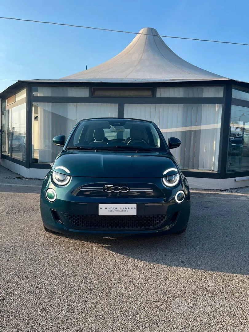 Fiat 500 500E