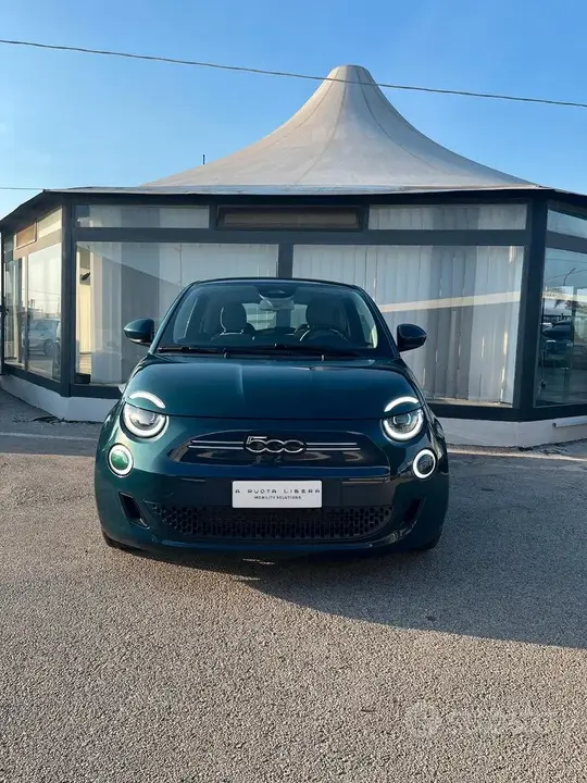 Fiat 500 500E