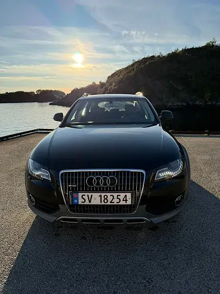 Audi A4 Allroad 2011 photo 4
