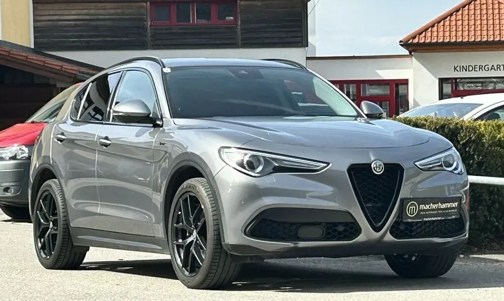 Alfa Romeo Stelvio 2020 photo 2