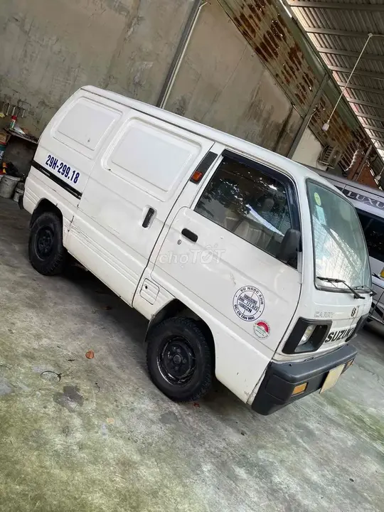 Suzuki Super Carry Van