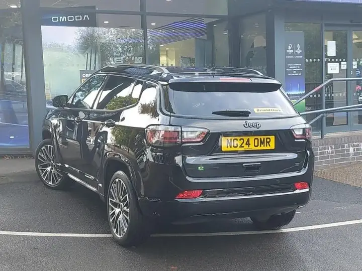 Jeep Compass 2024 photo 2