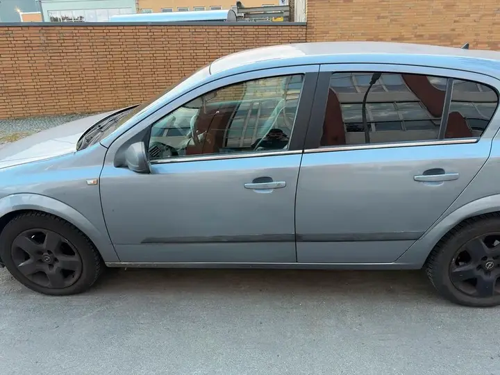 Opel Astra H