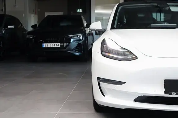 Tesla Model 3 2020 photo 5