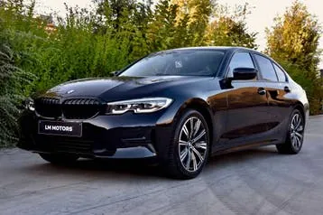 BMW 3 Series 2019 photo 2