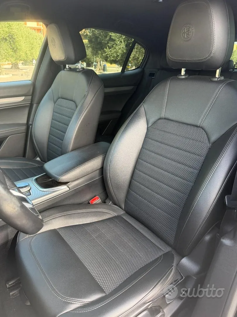 Alfa Romeo Stelvio 2022 photo 5