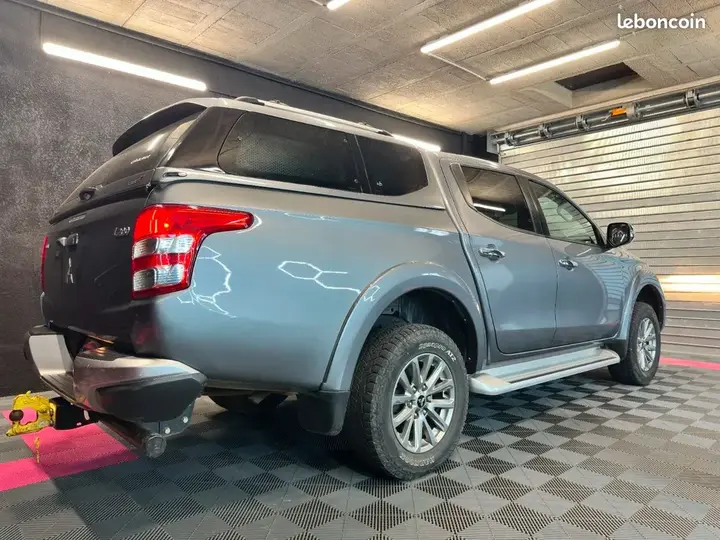 Mitsubishi L200 2018 photo 5
