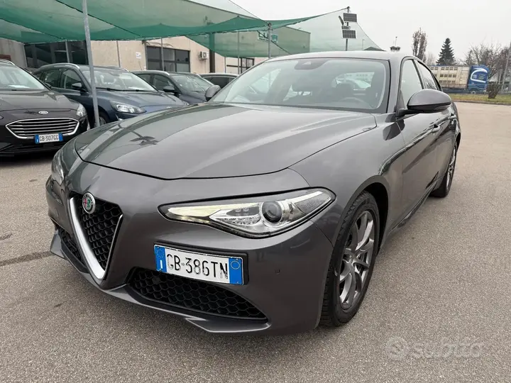 Alfa Romeo Giulia