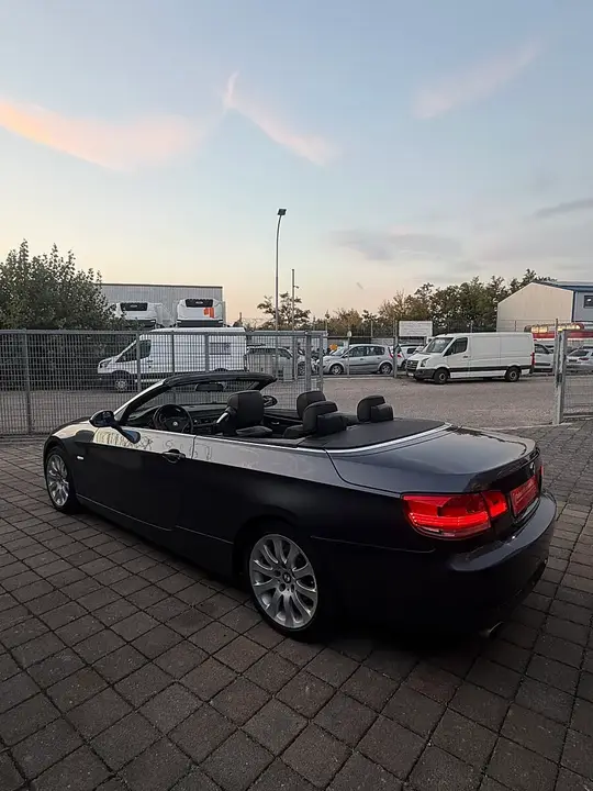 BMW 3Er-Reihe 320I Cabrio 2009 photo 3