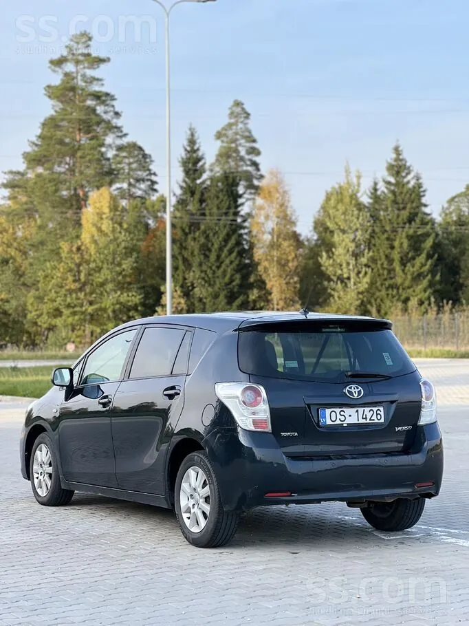 Toyota Verso 2012 photo 5
