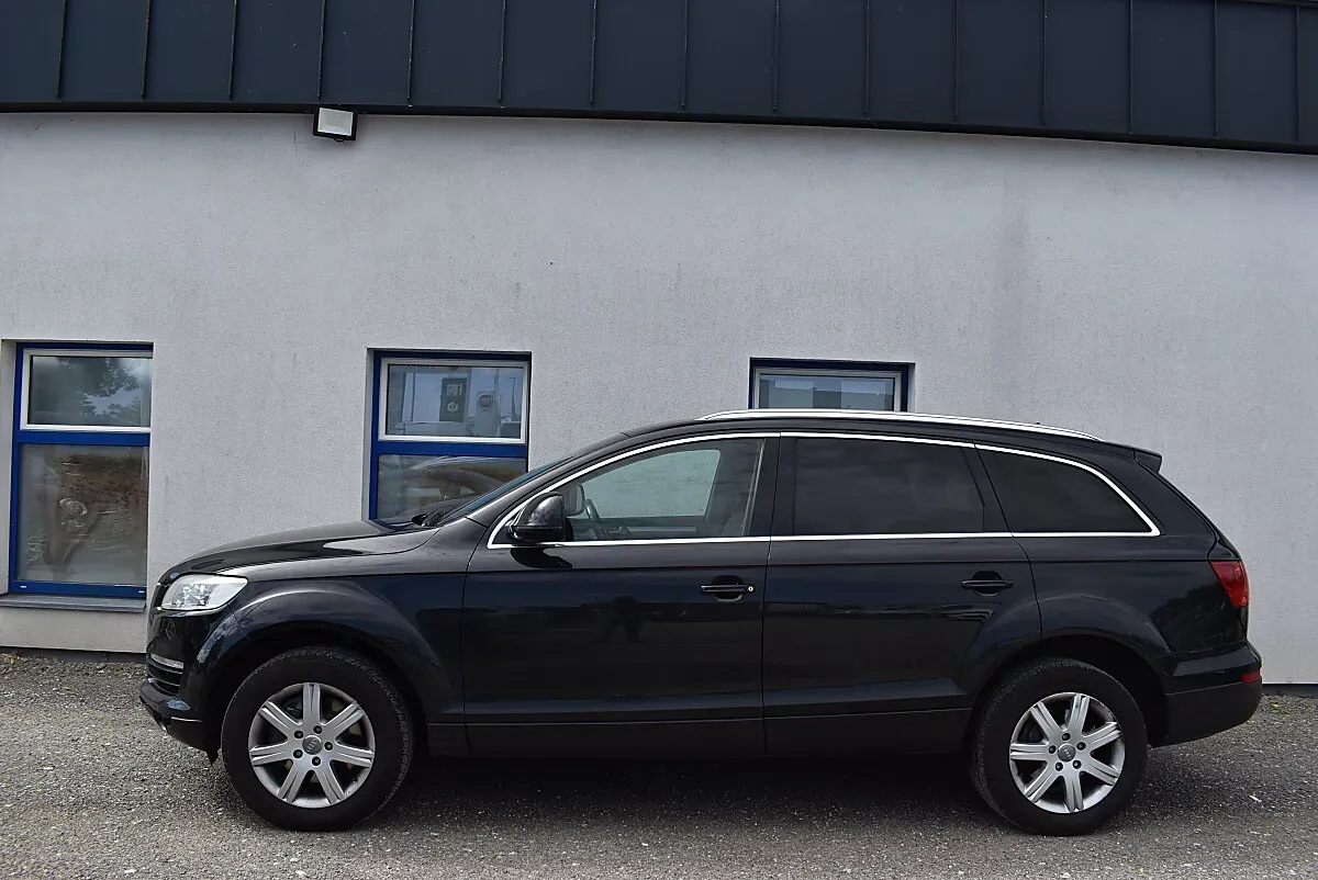 Audi Q7 2007 photo 2