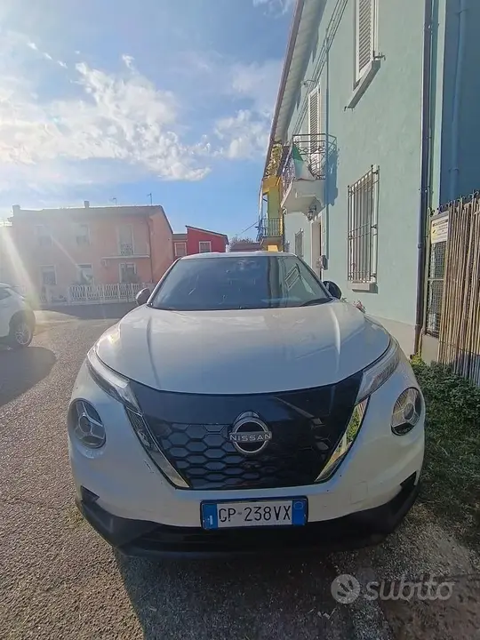 Nissan Juke 2023 photo 3