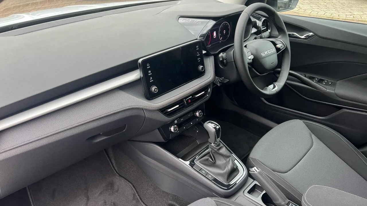Skoda Fabia 2026 photo 2