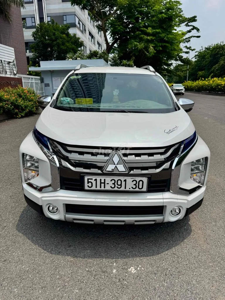 Mitsubishi Xpander Cross
