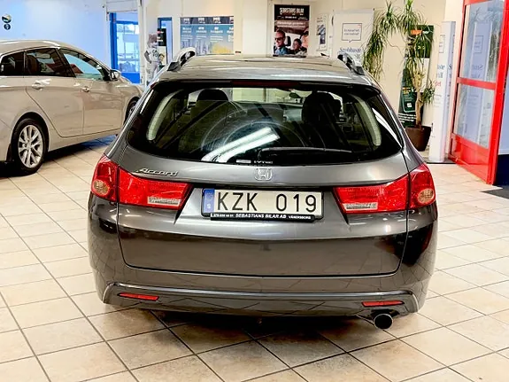 Honda Accord 2011 photo 4