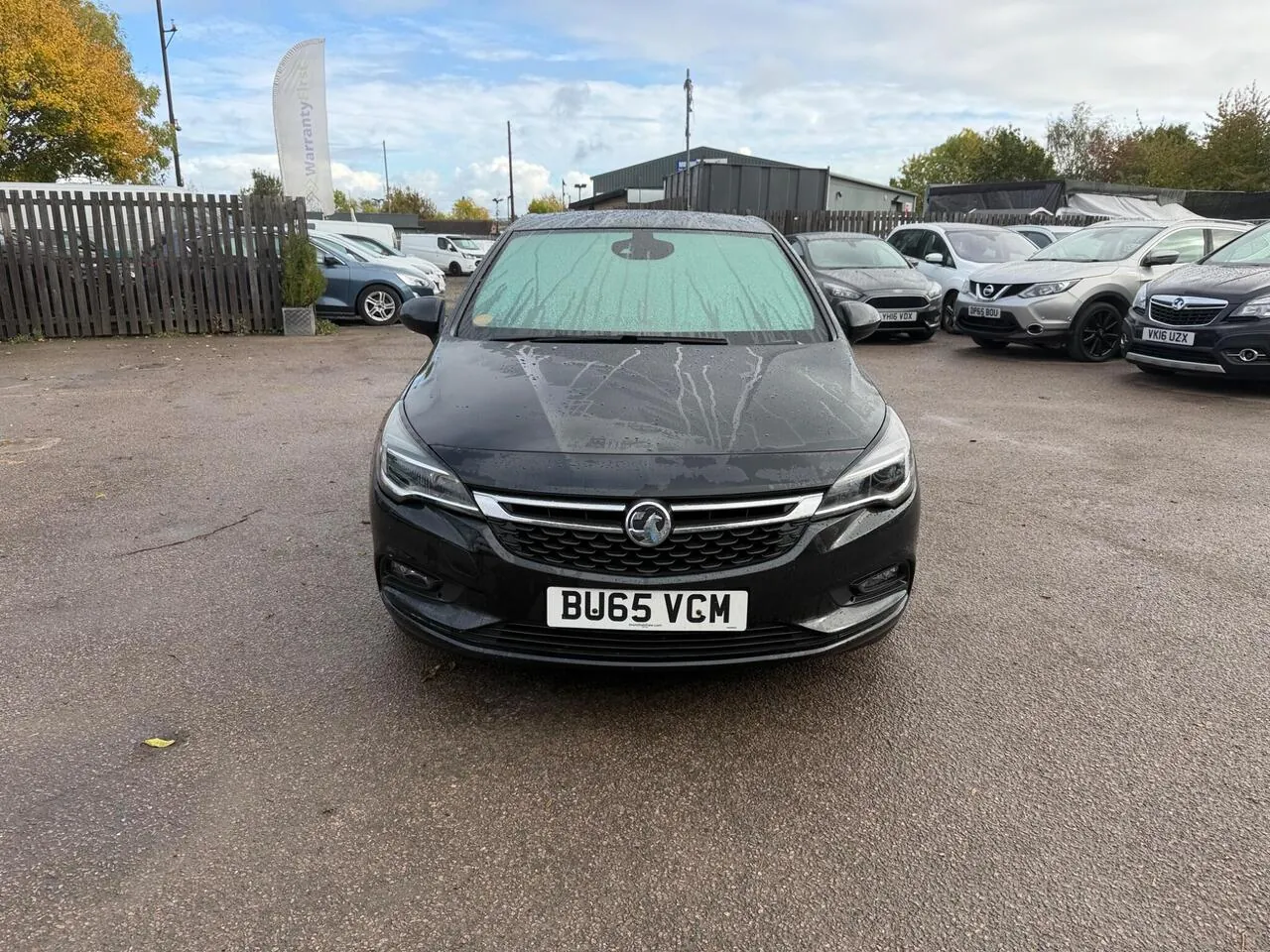 Vauxhall Astra 2015 photo 2