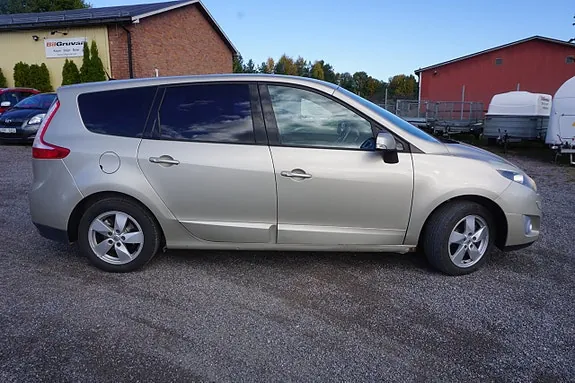 Renault Grand Scenic 2011 photo 2