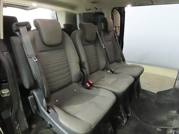Ford Tourneo Custom 2021 photo 2