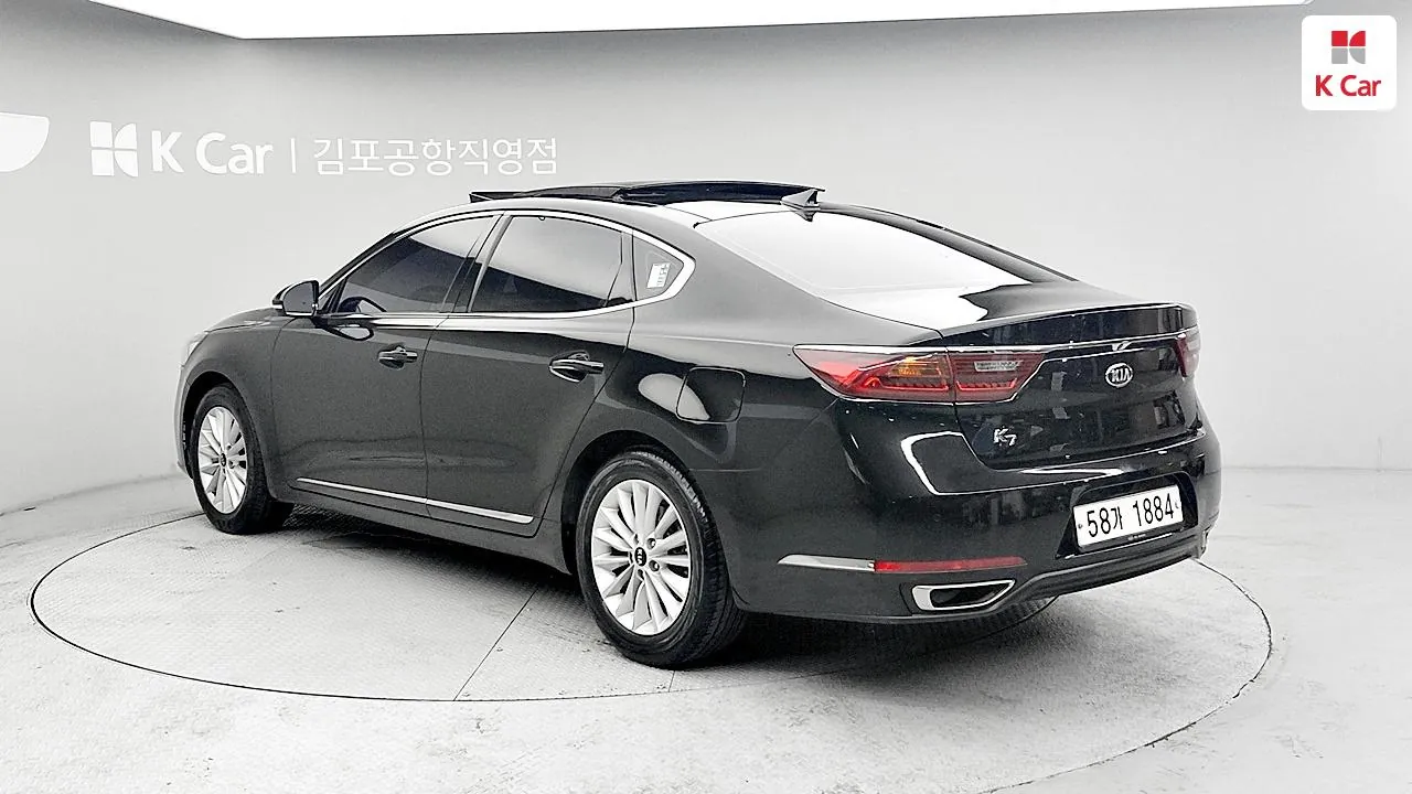 Kia K7 2016 photo 2