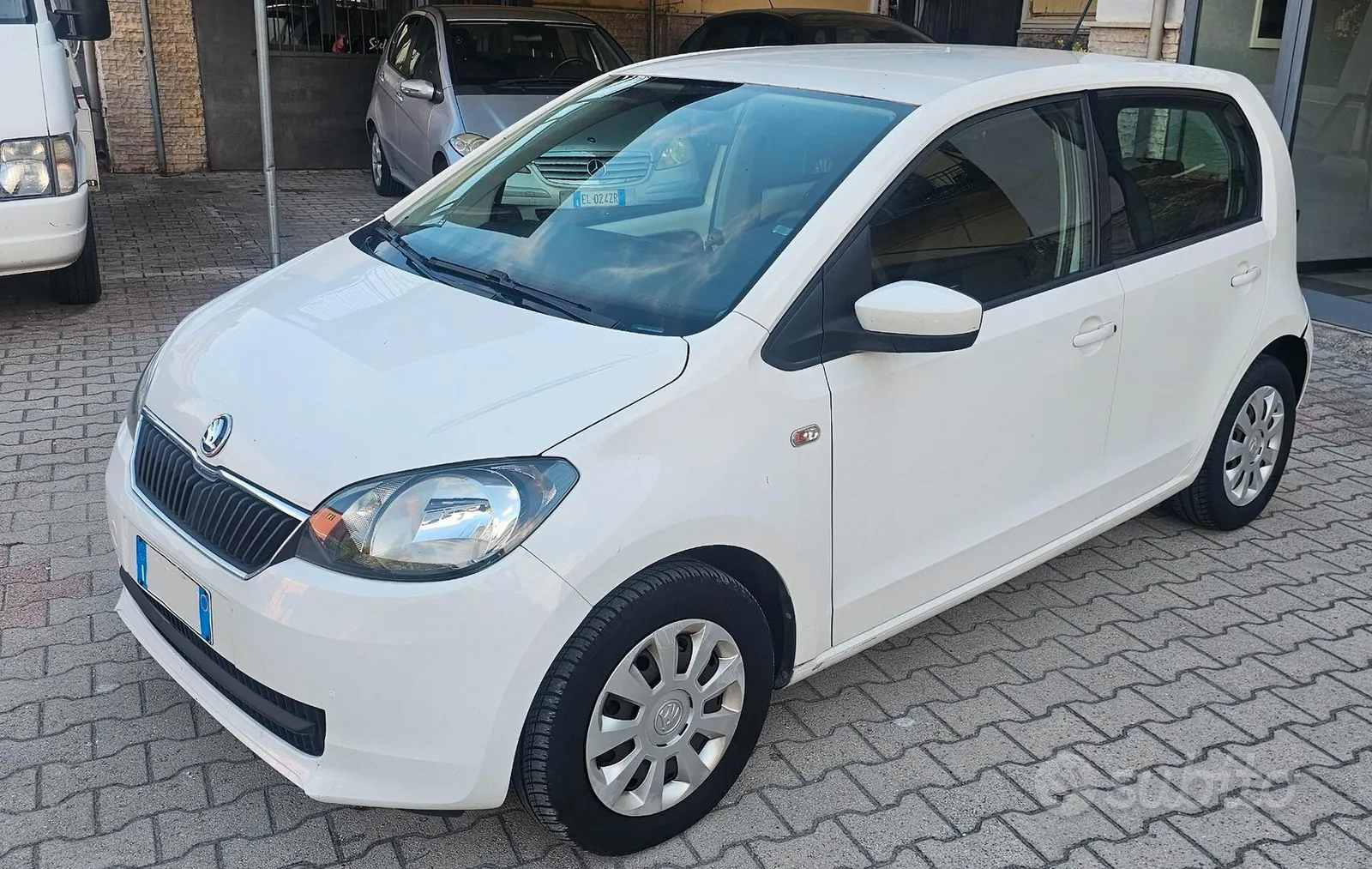 Skoda Citigo 2016 photo 3