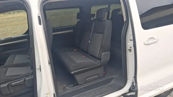 Citroen Jumpy Spacetourer 2018 photo 4