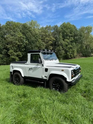 Land Rover Defender 2006 photo 3