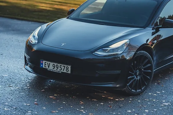 Tesla Model 3 2019 photo 5