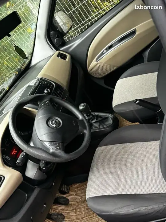 Opel Combo Tour 2012 photo 3
