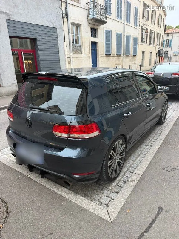 Volkswagen Golf 2009 photo 3