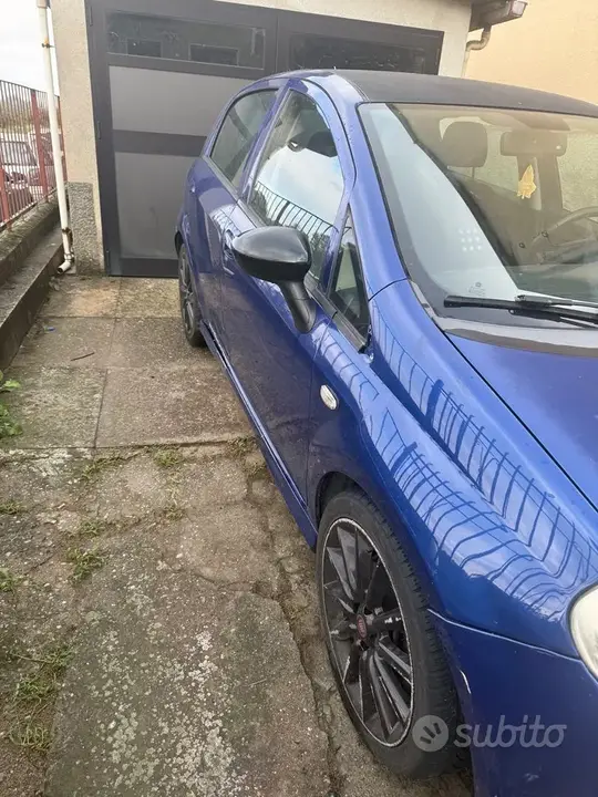 Fiat Grande Punto 2008 photo 4