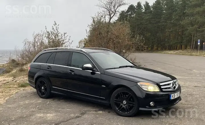 Mercedes-Benz C220 2008 photo 3