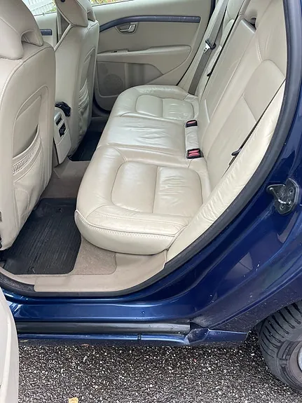Volvo V70 2012 photo 4