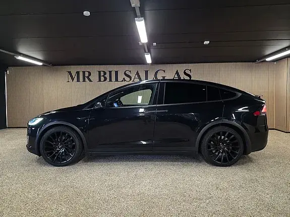 Tesla Model X 2017 photo 5