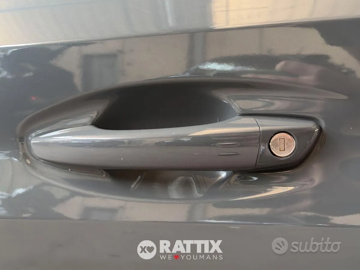 Peugeot 208 2025 photo 5