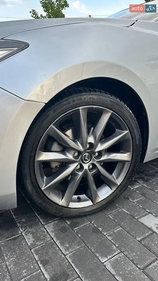 Mazda 3 2018 photo 4