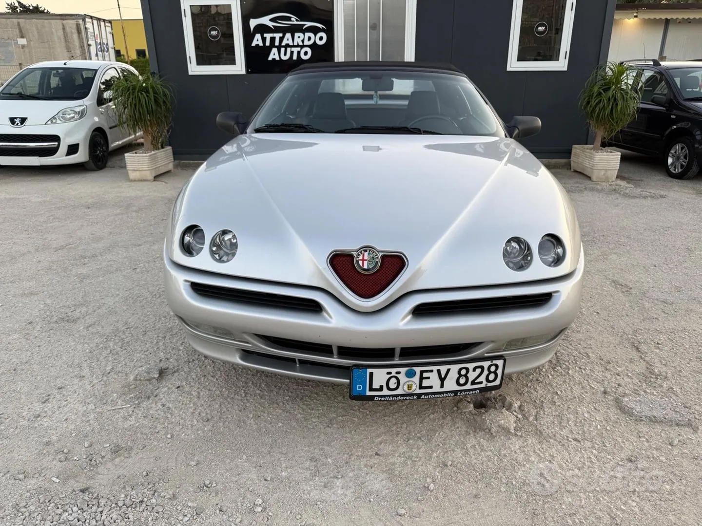 Alfa Romeo Gtv/Spider 2001 photo 2
