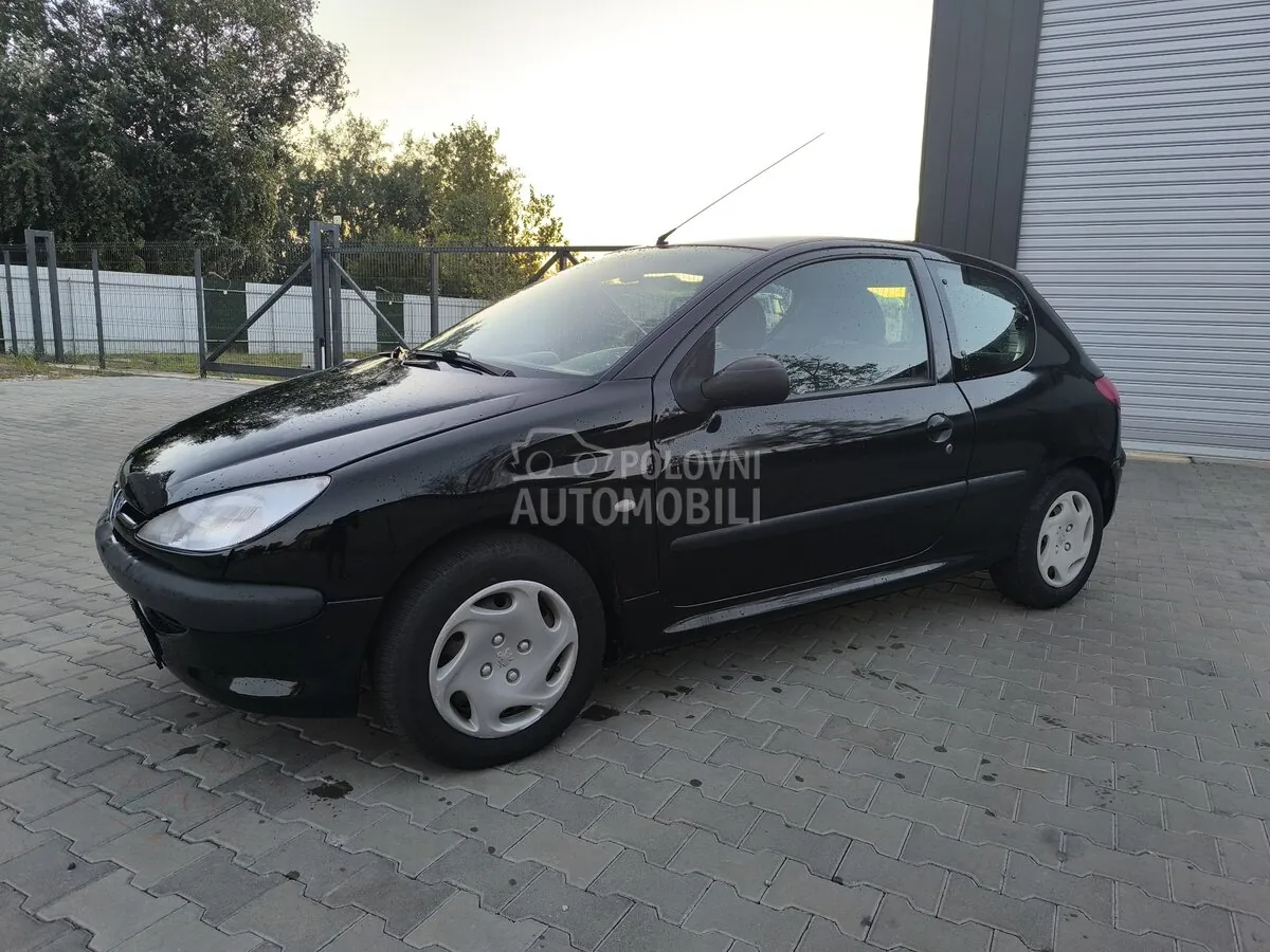 Peugeot 206 2002 photo 5